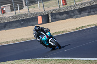 brands-hatch-photographs;brands-no-limits-trackday;cadwell-trackday-photographs;enduro-digital-images;event-digital-images;eventdigitalimages;no-limits-trackdays;peter-wileman-photography;racing-digital-images;trackday-digital-images;trackday-photos
